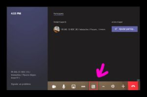 L'image représente "Microsoft Teams Room et double écran : qu'est ce que je vois sur les écrans de ma salle de réunion ?" par Wipple - Vous allez aimer vos salles de réunion.