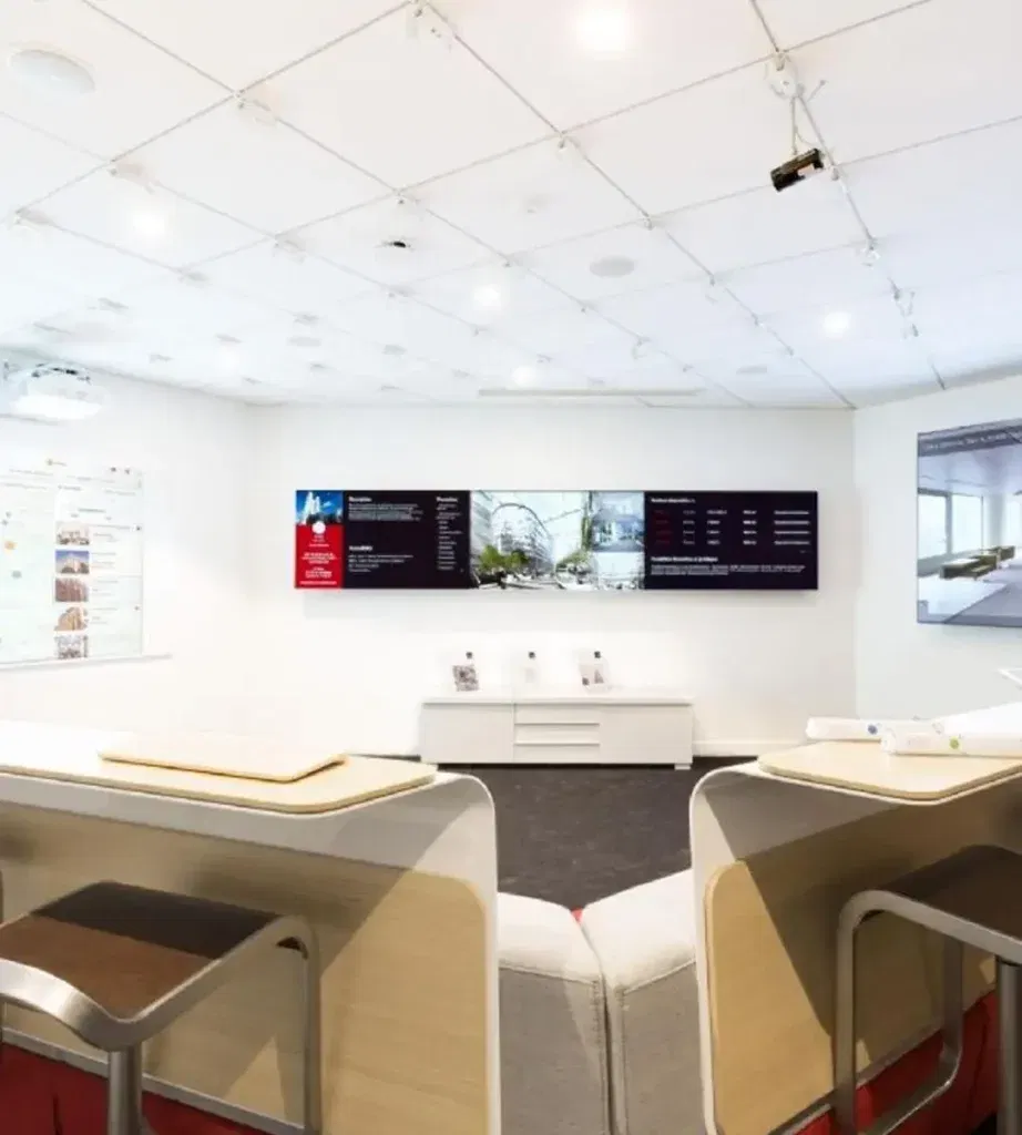L'image représente "Des salles de décision connectées : JLL accélère la recherche de bureaux avec la solution Mezzanine" par Wipple - Vous allez aimer vos salles de réunion.