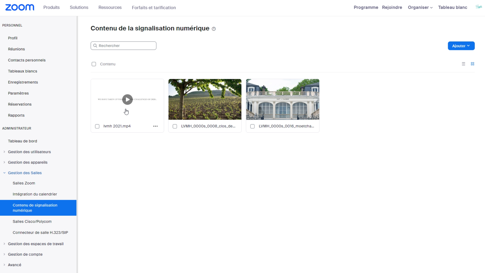 L'image représente "[Tutoriel] Zoom Room, comment ça marche ?" par Wipple - Vous allez aimer vos salles de réunion.