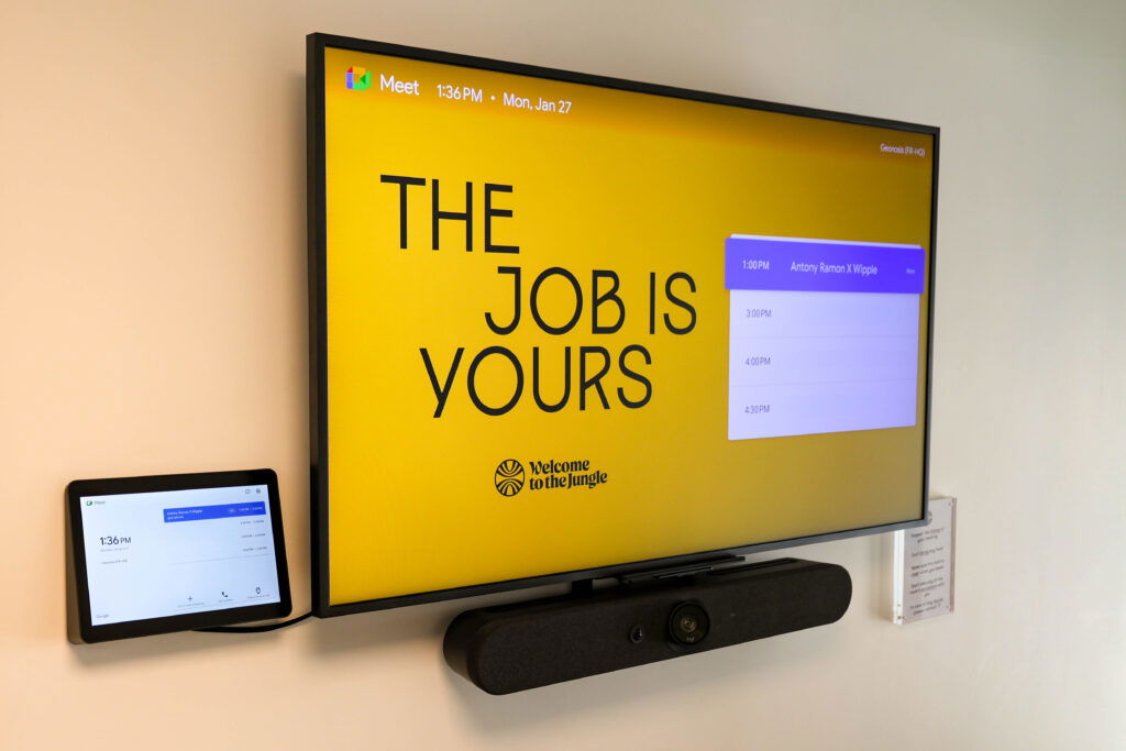 L'image représente "Welcome to the Jungle : Un espace de travail réinventé pour le mode hybride" par Wipple - Vous allez aimer vos salles de réunion.