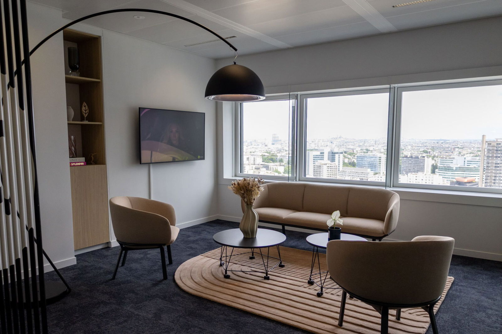 L'image représente "Interopérabilité, design, simplicité : l’expérience Cisco chez Kyriba" par Wipple - Vous allez aimer vos salles de réunion.